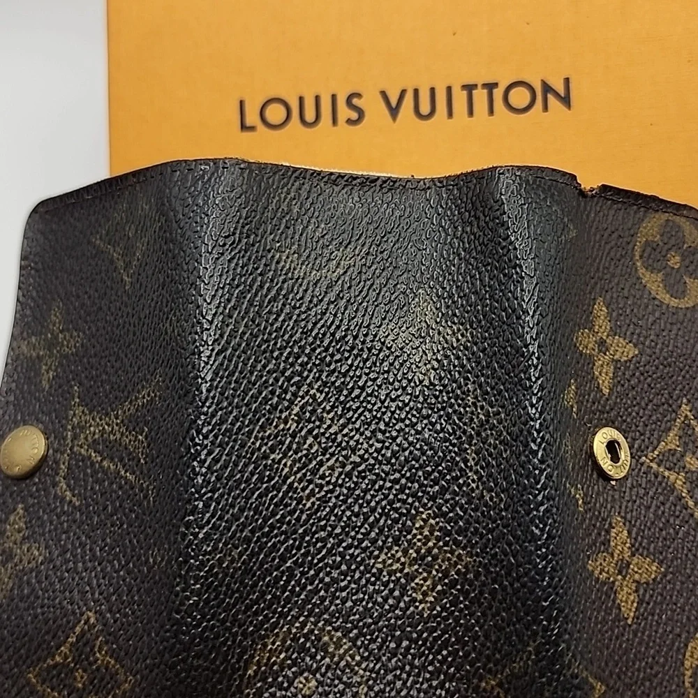 Louis Vuitton Black/Brown Key Holder Wuth Box, Card And Dust bag - Picture 6 of 17